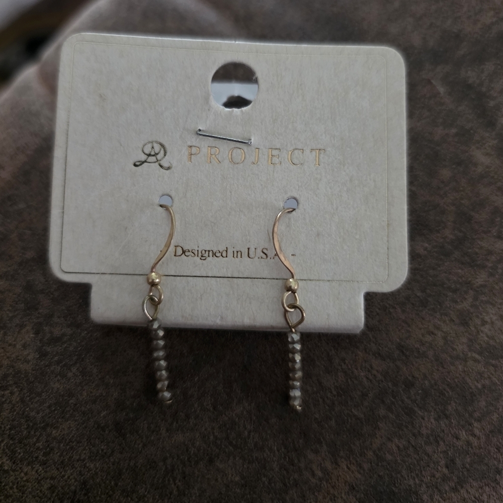 Q Project Beaded Drop Earrings Gold Tone Gray Dangle NWT